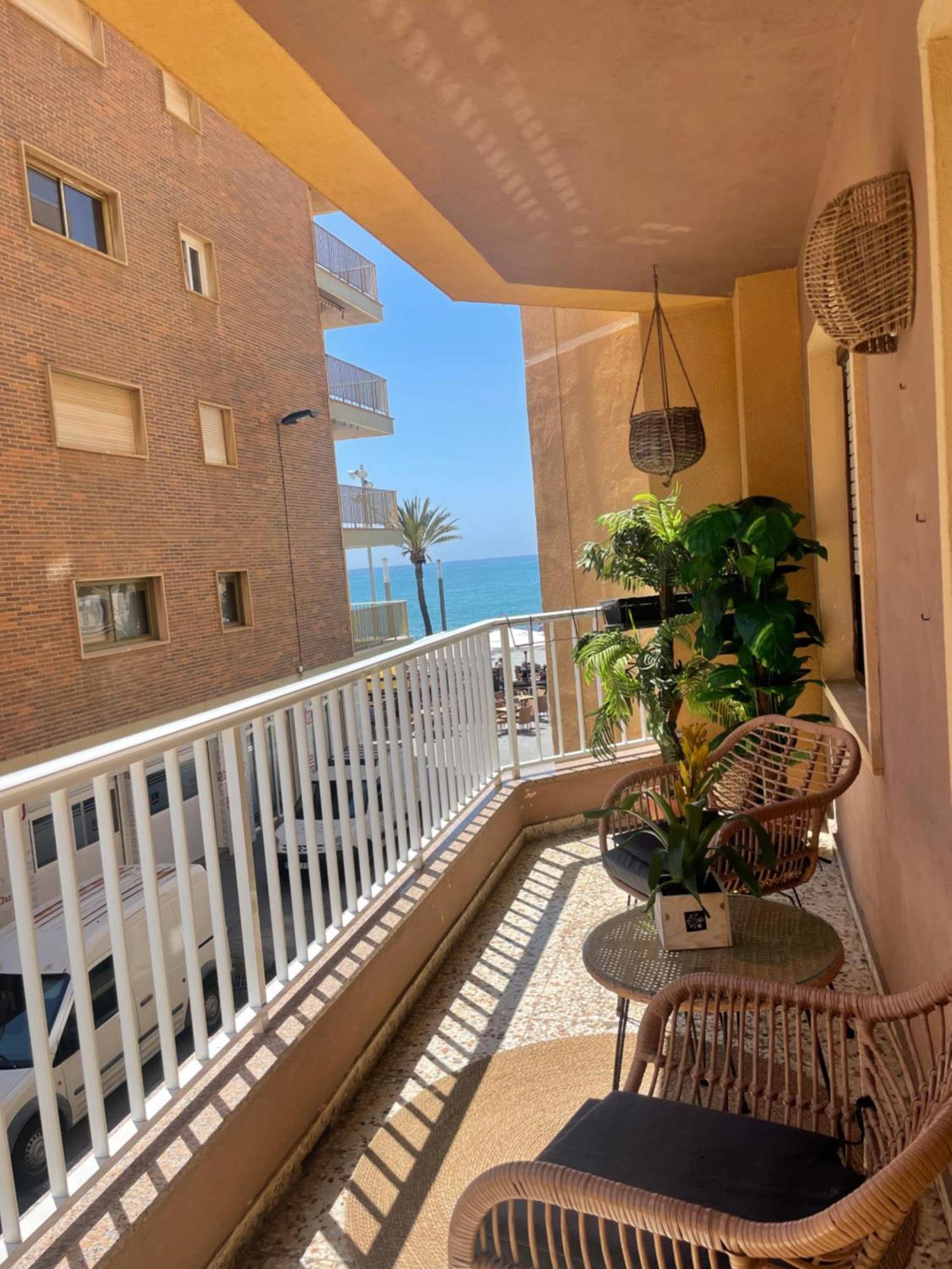 Apartamento Celeste Apartman Torrevieja Kültér fotó